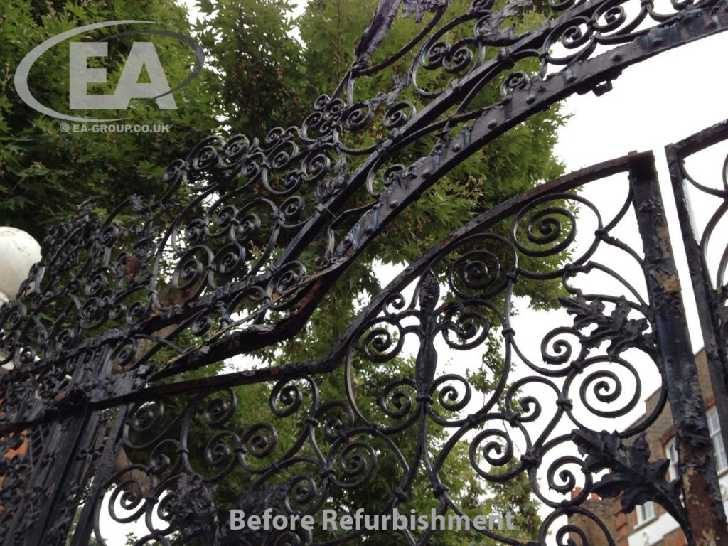 Montrose House Heritage Gates before refurbishment